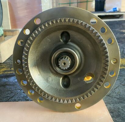 Động cơ xoay PC120-6 cho phụ tùng máy xúc Komatsu 706-73-01181 Phụ tùng sửa chữa động cơ xoay máy xúc