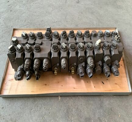EC55B Máy phun điều khiển chính thủy lực Assy cho các bộ phận phụ tùng máy đào VOE14536843 Bộ phận van phân phối OEM