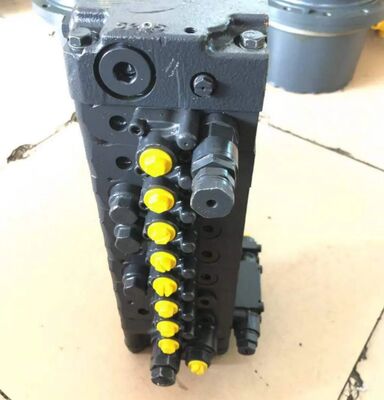 PC30MR-2 Máy phun điều khiển chính thủy lực Assy cho Komatsu Excavator Chiếc phụ tùng phụ tùng Máy phun điều khiển chính OEM